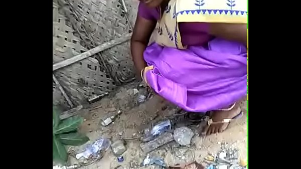 Urin Girl Thamil Sexxx - Tamil Wife Pee in Front of Husband in Outdoor - Pisshamster.com